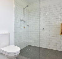 Kinloch Cottage renovated to new on Daisy Hill Vineyard - Hotel NSW