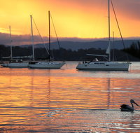 Lakes Edge Cottage - Hotel NSW
