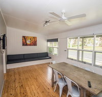 Lakeside Cabins  Holiday Village - Hotel NSW