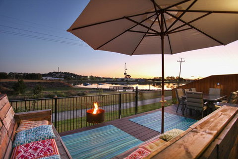 Lakeside Deck House - Hotel NSW 0