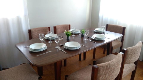 Large 5-Bedroom House With Wifi & Netflix Close To Taronga Western Plains Zoo - Hotel NSW 1