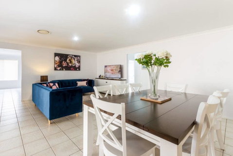 Large Executive And Family Home - Flinders View - Hotel NSW 0