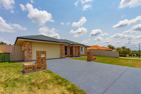 Large Executive And Family Home - Flinders View - Hotel NSW 1