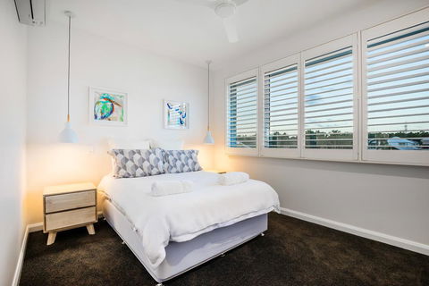 Lavish & Luxurious, Noosa Waters - Hotel NSW 3