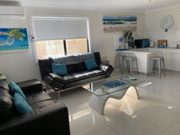 Book Barrack Point Accommodation Vacations Hotel NSW Hotel NSW