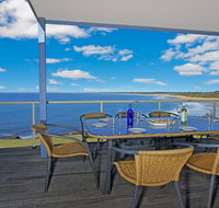 Le Vista - panoramic views looking south - Hotel NSW
