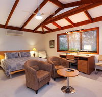 LeCamah Hill - Hotel NSW