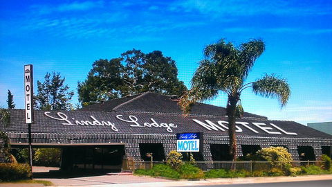 Lindy Lodge Motel - Hotel NSW 0