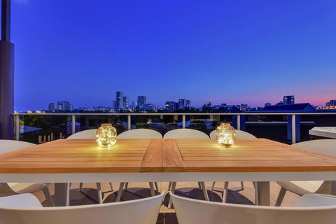 Luxury Darwin City Lights Jacuzzi Central Location Large House New Furnishings - Hotel NSW 1
