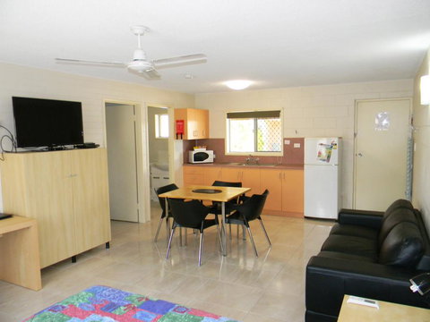 Mackay Apartments The Rover - Hotel NSW 3