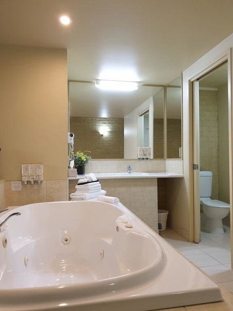 Madison Spa Motel - Adults Only - Hotel NSW 1