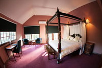 Book Sherbrooke Accommodation Vacations Hotel NSW Hotel NSW