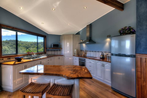 Mayakitana - Overlooking The Golf Course - Hotel NSW 2