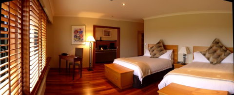 Meringa Springs - Hotel NSW 3