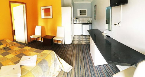 Merredin Olympic Motel - Hotel NSW 3