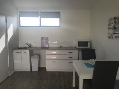 Mindarie Beach Studio - Hotel NSW 2