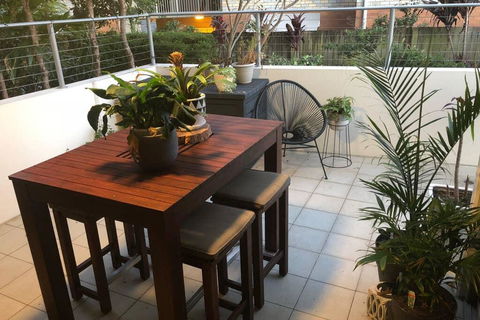 Mooloolaba Stylish & Comfortable Beachside Getaway - Privately Owned & Operated Independently From On-site Management - Hotel NSW 2