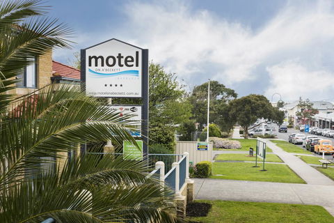 Motel On A'Beckett - Hotel NSW 0