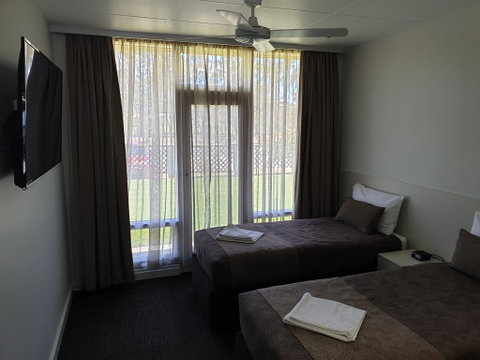 Naracoorte Hotel Motel - Hotel NSW 3