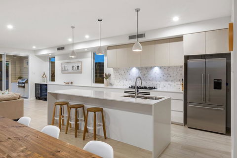 NAUTiLUS OCEAN BREEZE - Hotel NSW 2