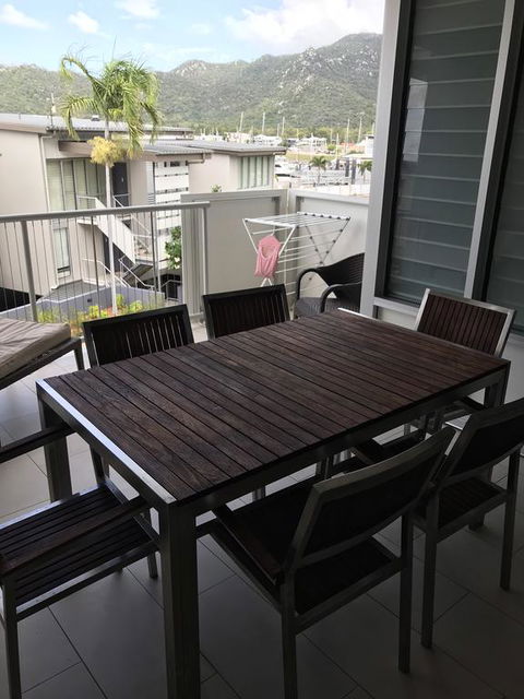 Nelly Bay Getaway At 1 Bright Point - Hotel NSW 3