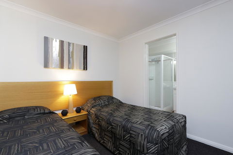 Hillarys Marina Apartment - Hotel NSW 17