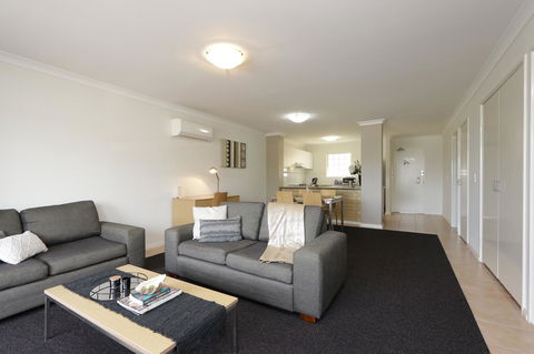 Hillarys Marina Apartment - Hotel NSW 3