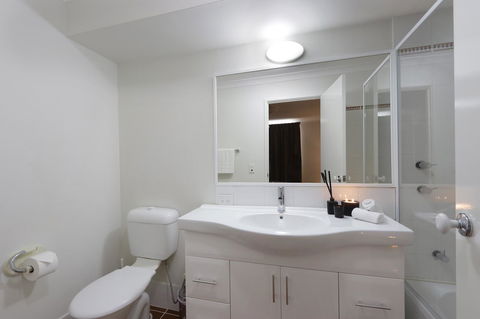 Hillarys Marina Apartment - Hotel NSW 29