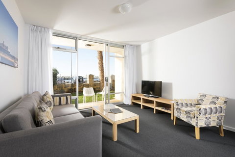 Be. Fremantle - Hotel NSW 4