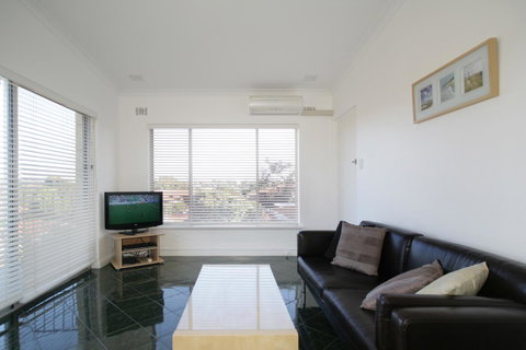 Summer Breeze - Holiday Or Business Apartment - Hotel NSW 3