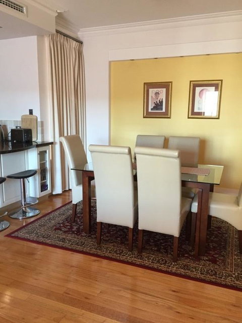 West End District Apartments - Hotel NSW 25