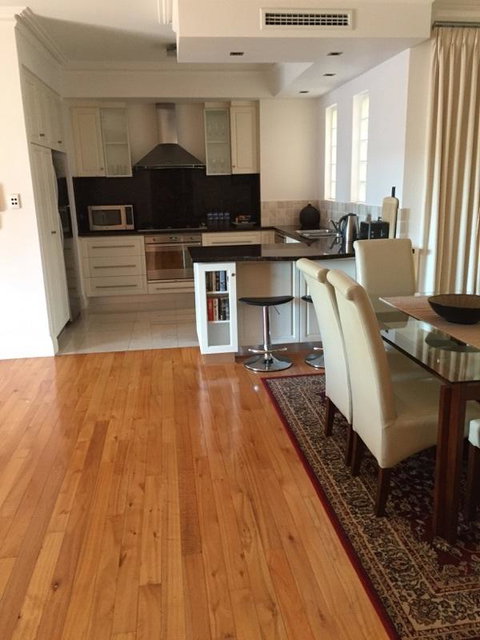 West End District Apartments - Hotel NSW 22