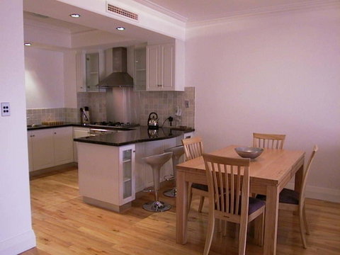 West End District Apartments - Hotel NSW 21