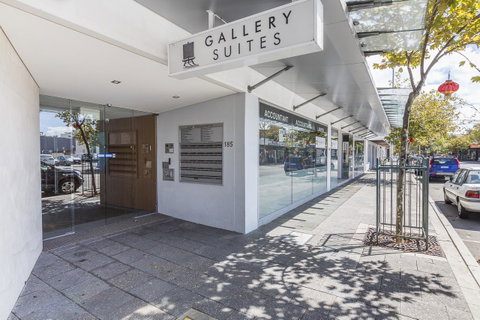 Gallery Serviced Apartments - Hotel NSW 20