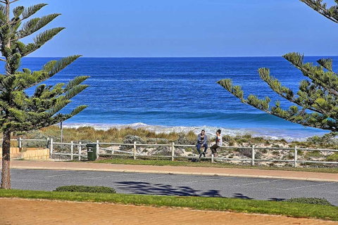 Beachfront @ Scarbs - Hotel NSW 14