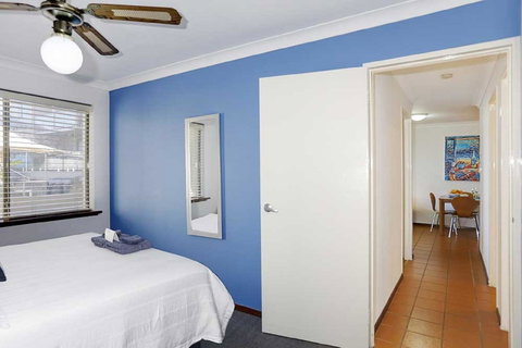 Beachfront @ Scarbs - Hotel NSW 3