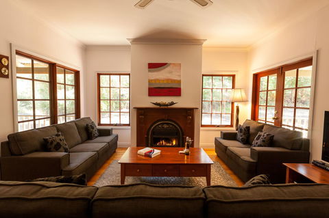Riverglen Chalets - Hotel NSW 3