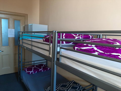 Fremantle Beach Backpackers - Hotel NSW 4