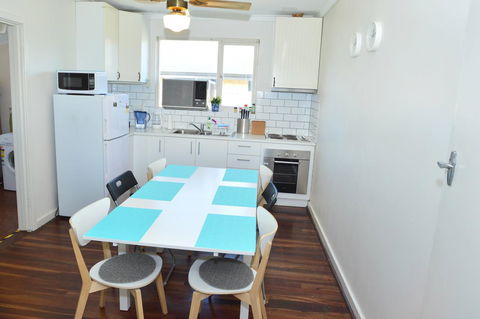 Midgard Cottage - Great Location & Close To Airport - Hotel NSW 4