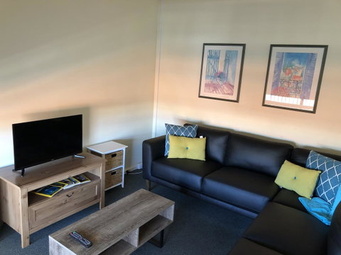 West Beach Lagoon 114 â€“ Ocean Views - Hotel NSW 3