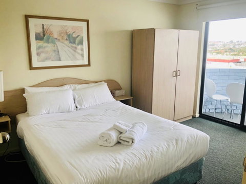 West Beach Lagoon 114 â€“ Ocean Views - Hotel NSW 6