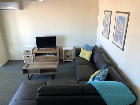 West Beach Lagoon 114 â€“ Ocean Views - Hotel NSW 2