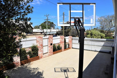 Fremantle Heritage Home For You To Enjoy! - Hotel NSW 8