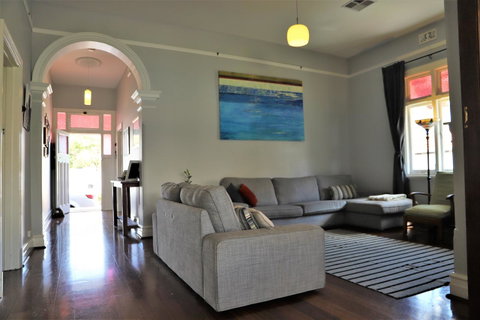 Fremantle Heritage Home For You To Enjoy! - Hotel NSW 21