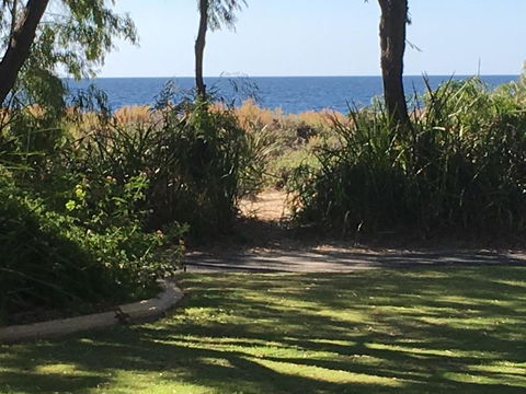 Geographe Bay Apartment - Hotel NSW 14