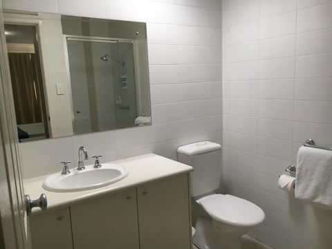 Geographe Bay Apartment - Hotel NSW 16