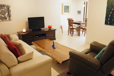 Suffolk House - Hotel NSW 7