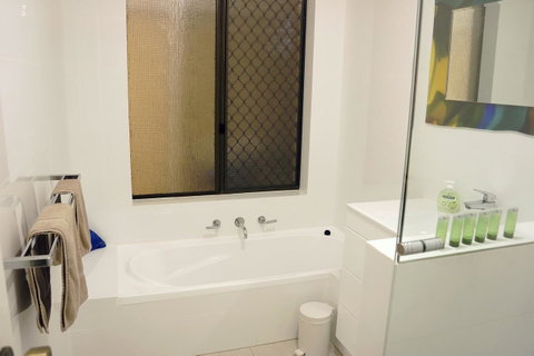Suffolk House - Hotel NSW 15