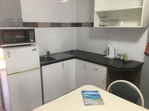 Esperance Central Accommodation - Hotel NSW 30