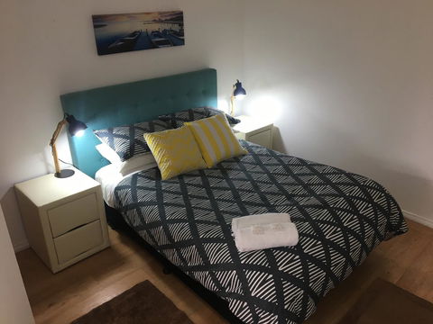 Esperance Central Accommodation - Hotel NSW 15